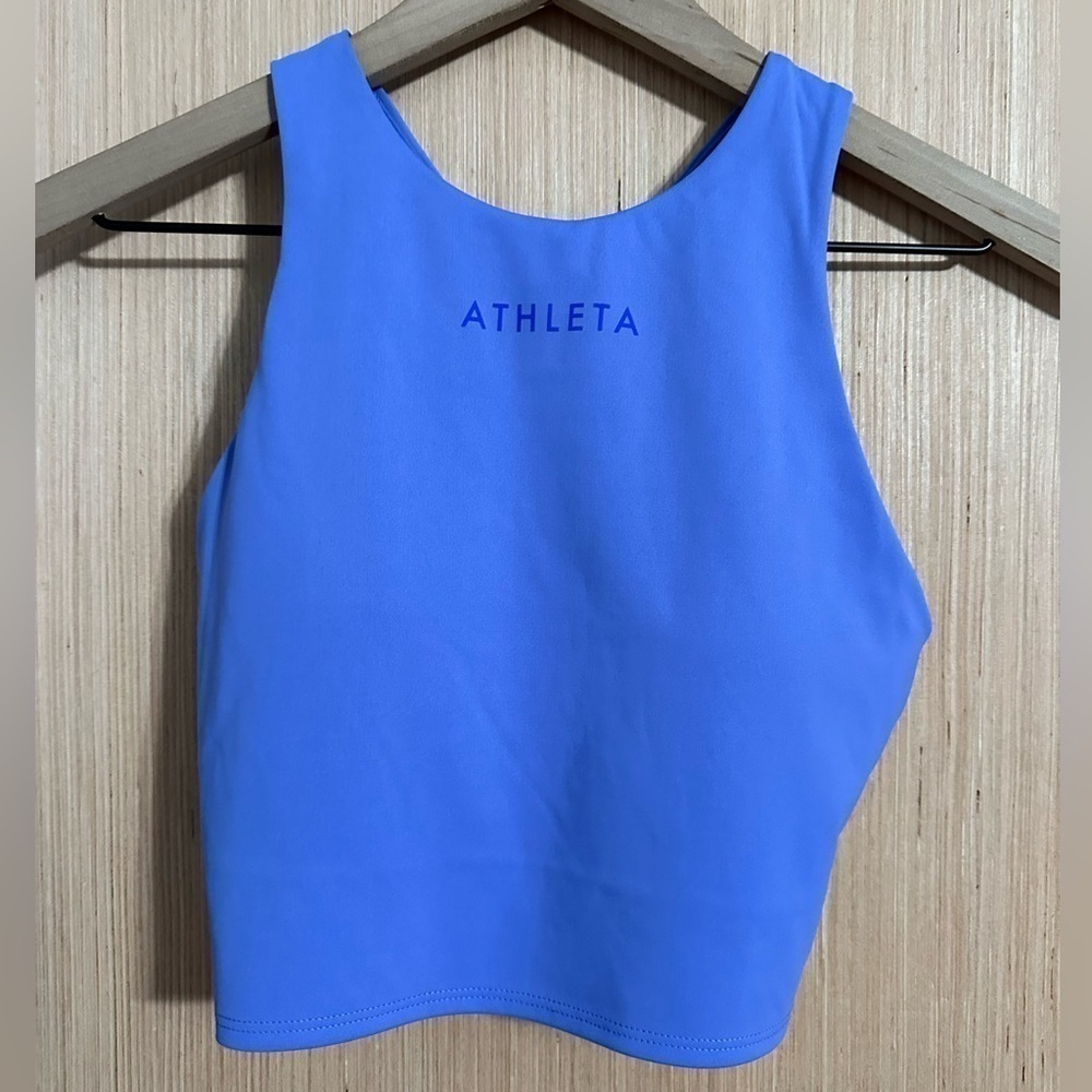 ATHLETA Conscious Crop Train Logo Bra, Size Small (v)